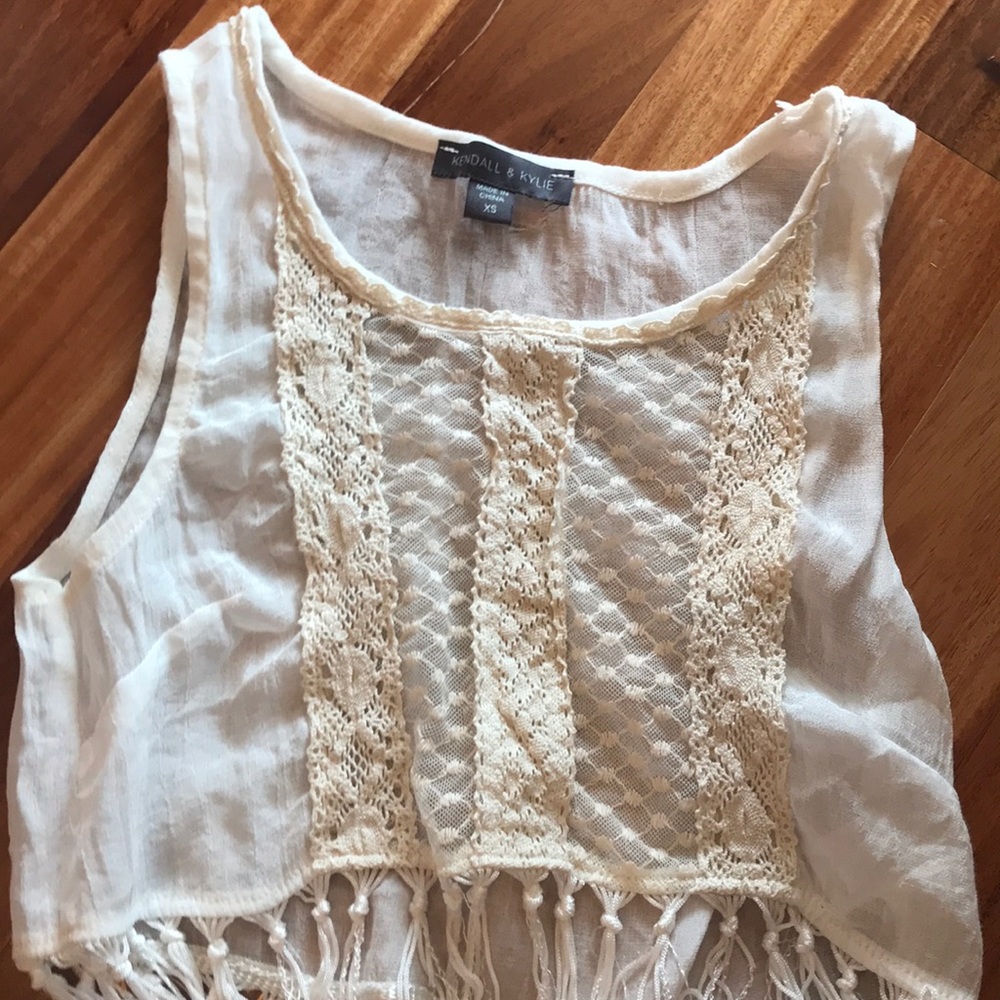 Kendall & Kylie Crop